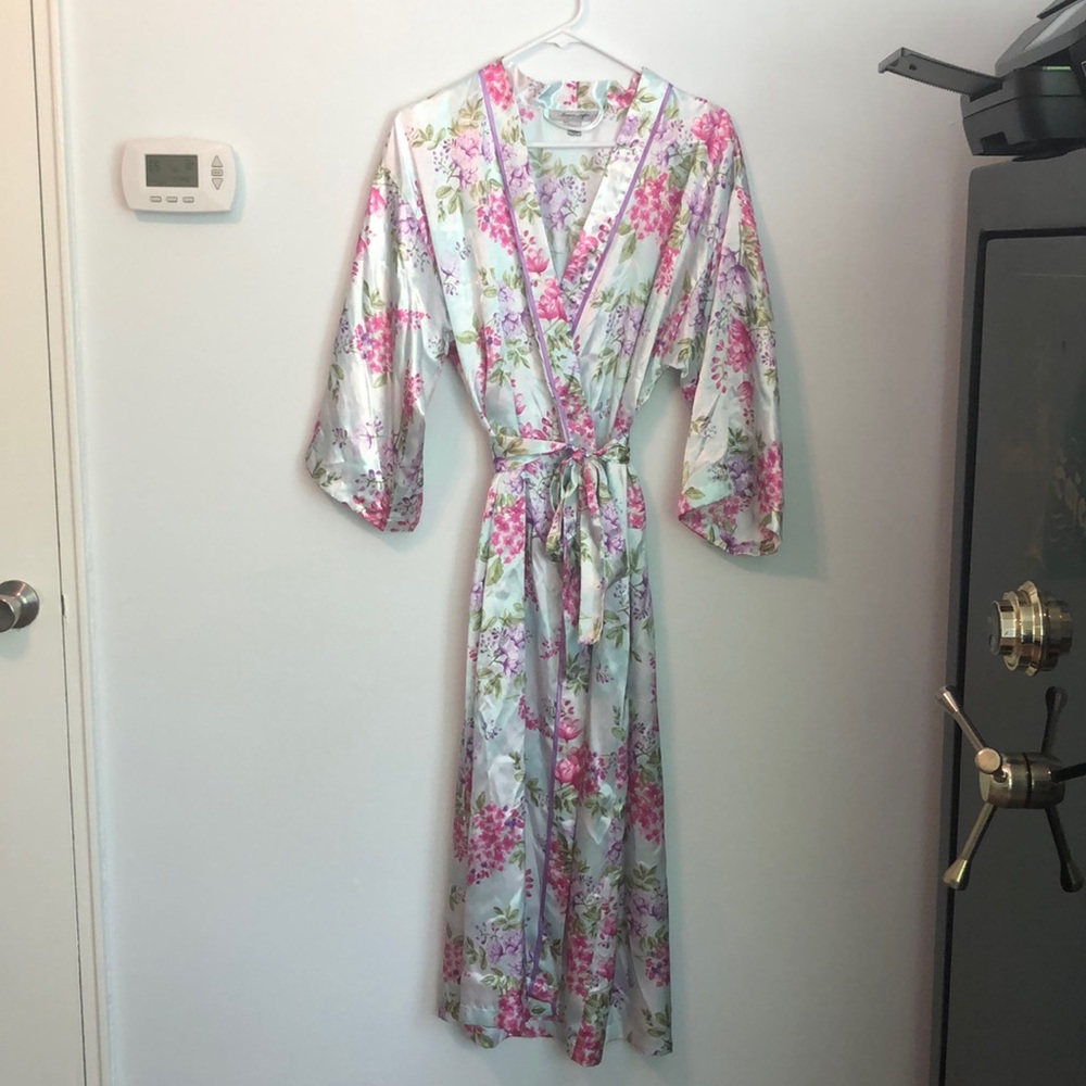 Floral robe